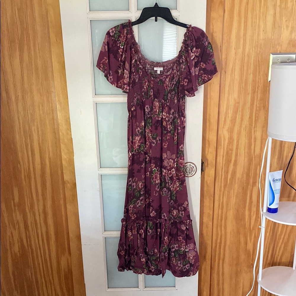 Floral Maxi Dress with Ruffle Hem